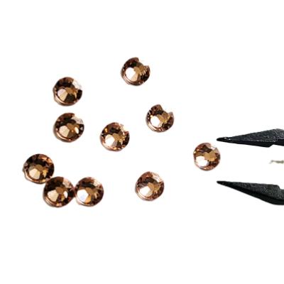 Aurora Rhinestones Light Peach crystal flatbacks from Rhinestones Online Aurora Rhinestones Light Peach crystal flatbacks from Rhinestones Online