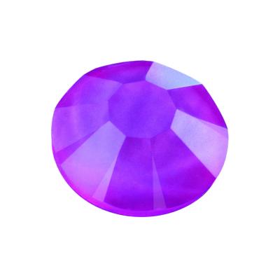 Preciosa Maxima Crystal Neon Violet under UV Light Preciosa Maxima Crystal Neon Violet under UV Light