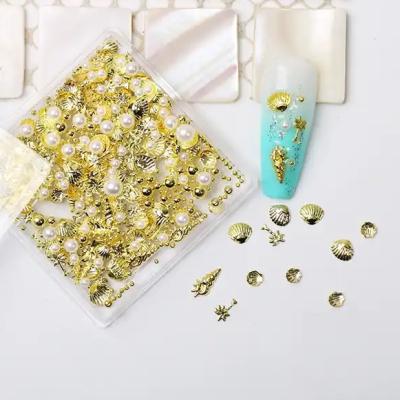 Seashells Gold Pearl Nail Art