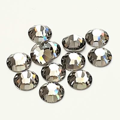 Rhinestones online Preciosa VIVA12 Flatback - Black Diamond pic 3 Preciosa VIVA12 Flatback - Black Diamond pic 3