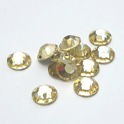 Rhinestones online Preciosa VIVA12 Flatback - Jonquil pic 2 Preciosa VIVA12 Flatback - Jonquil pic 2